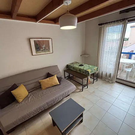 Apartment Mezzanine Climatise Proche Plage, 4 Couchages, Balcon, Tv Et Cuisine Equipee - Fr-1-229c-181 Port-la-Nouvelle